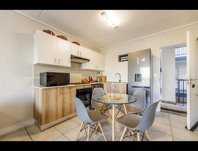 2 BEDROOM COMPLEX FOR SALE IN WITFIELD